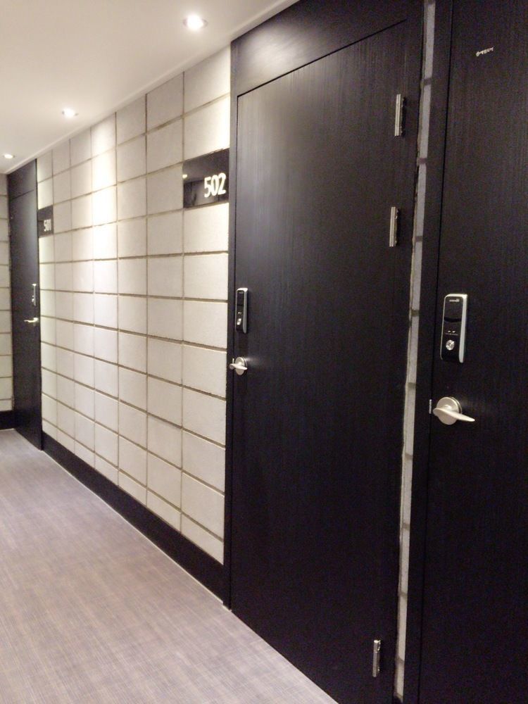 Mozzihostel Busan Station Bagian luar foto